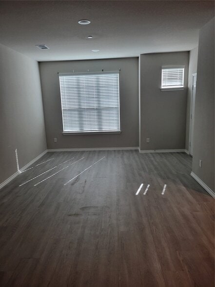 Photo - 2909 Bluets Dr