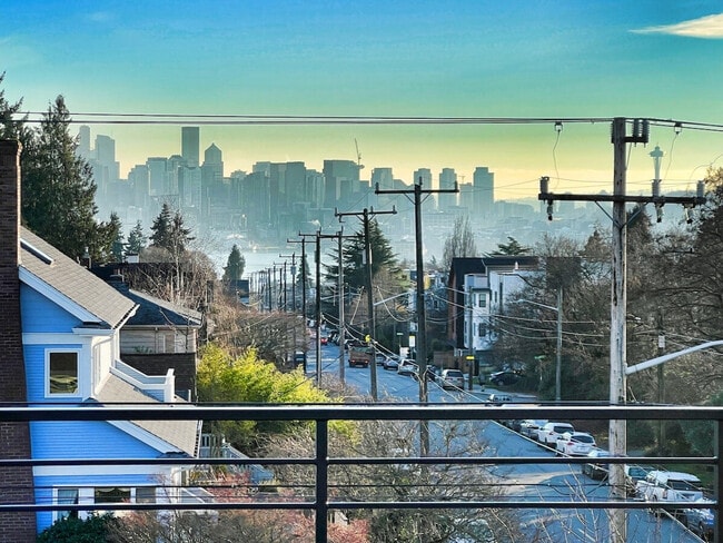 Photo - 4308 Wallingford Ave N Unit ID1035902P