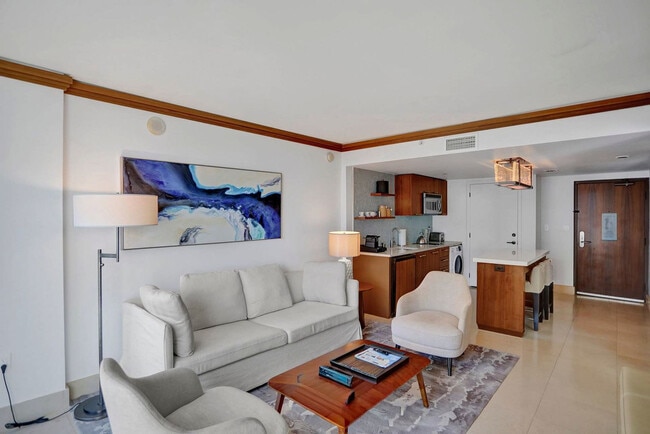 Building Photo - 6801 Collins Ave Unit SI ID1286894P