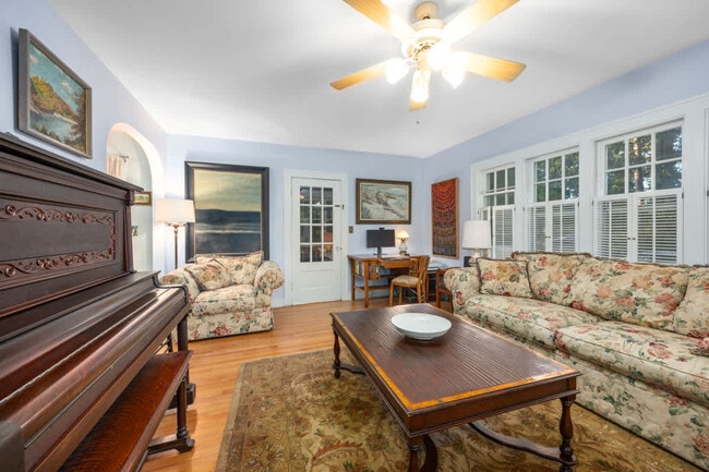 Photo - 630 Pleasant St Unit ID1317409P