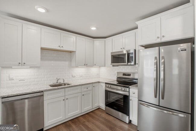 Photo - 428 Brookfield Dr