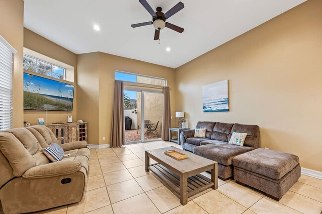 Building Photo - 132 Mediterranean Way Unit SI ID1598524P