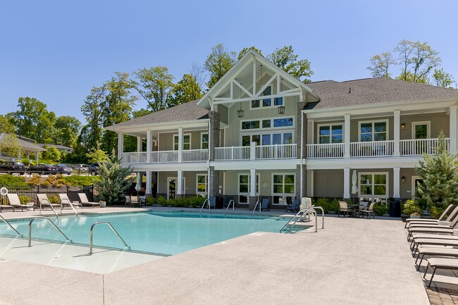 Building Photo - Skyland Exchange Apartments