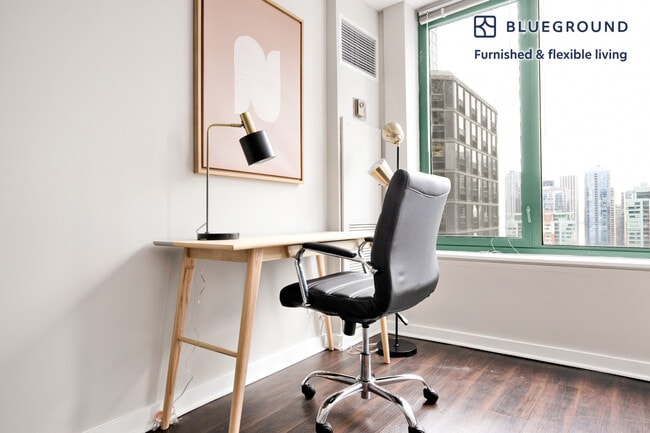 Photo - 420 E Ohio St Unit FL35-ID582