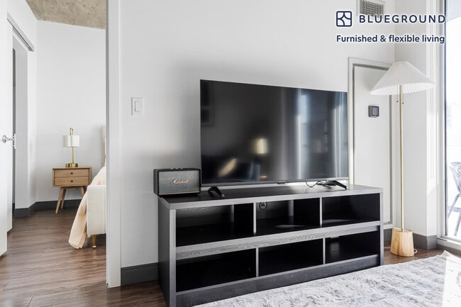 Photo - 601 W Jackson Blvd Unit FL6-ID1340