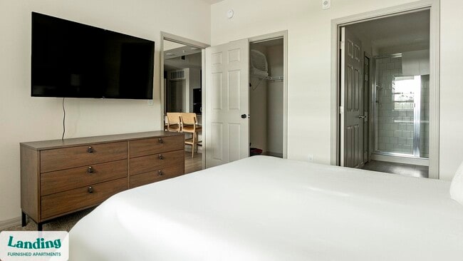 Photo - 4985 Eastwood Greens St Unit 13-304