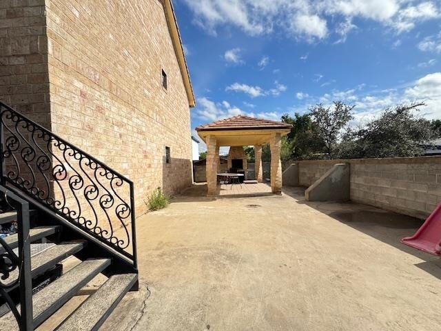 Photo - 603 E Lane St Unit 2