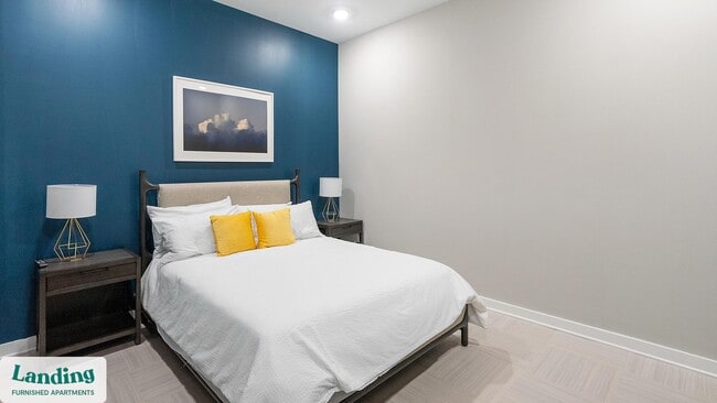 Photo - 600 19th St N Unit 202