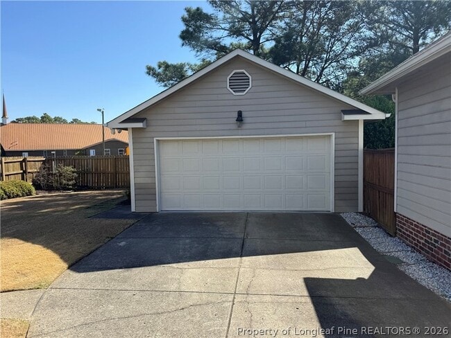 Photo - 1813 Stetson Ln