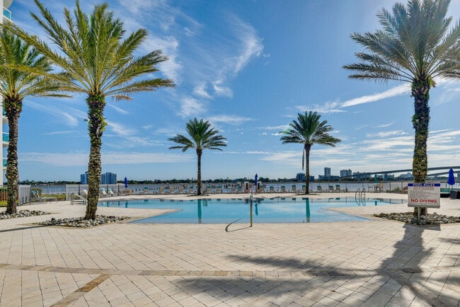 Photo - 241 Riverside Dr Unit SI FL1-ID1546408P