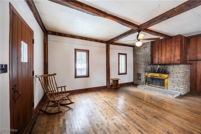 Photo - 15555 Munn Rd