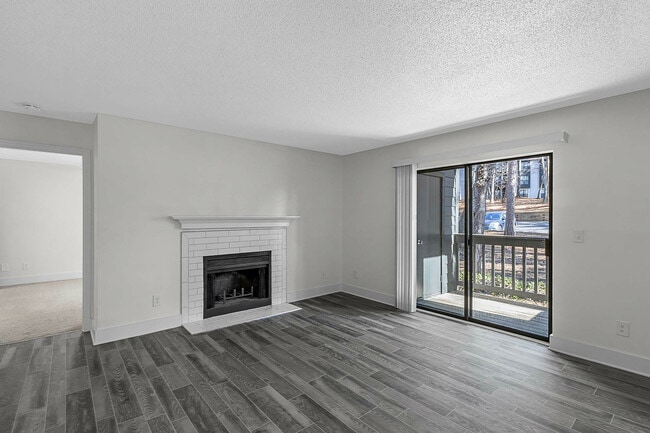 Photo - Avana Lake Lynn