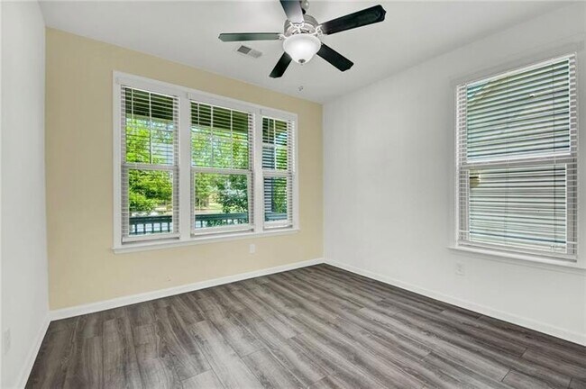 Photo - 4795 Bellehurst Ln