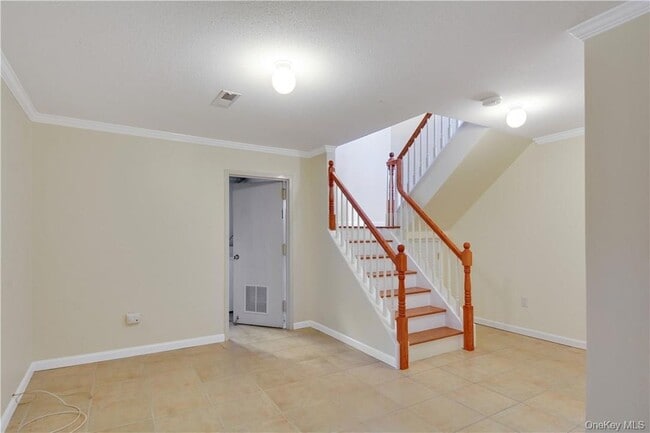 Photo - 5 Crosby Pl
