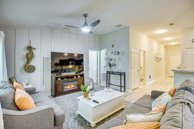 Photo - 123 Pergola Pl Unit SI ID1386230P