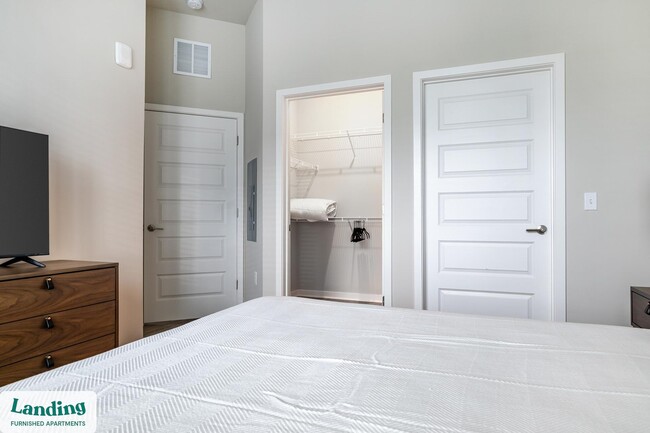 Photo - 4902 Cosmos Cir Unit 216.1410477