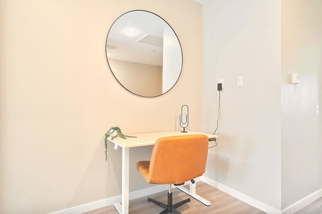 Photo - 16601 N Parkview Pl Unit ID1335741P