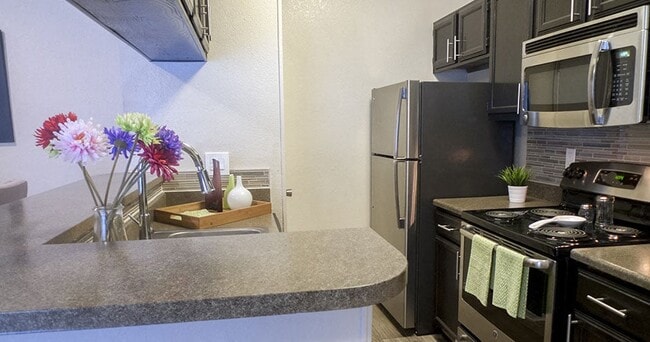 Photo - The Versailles Apartments