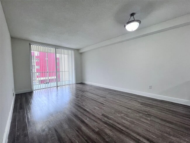 Photo - 1196 NW 40th Ave Unit 88-407