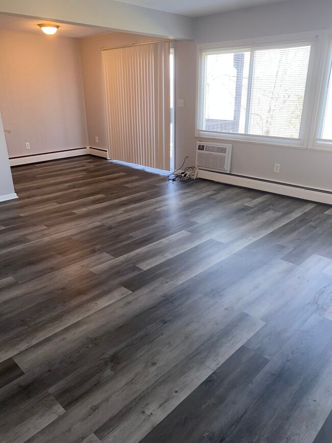 Photo - Carriage House