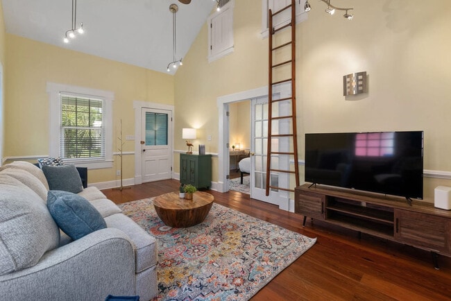 Photo - 72 Abbott St Unit ID1281926P