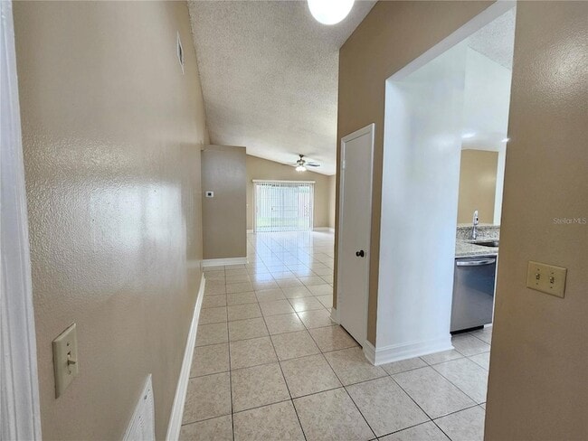 Photo - 1024 Whalebone Bay Dr