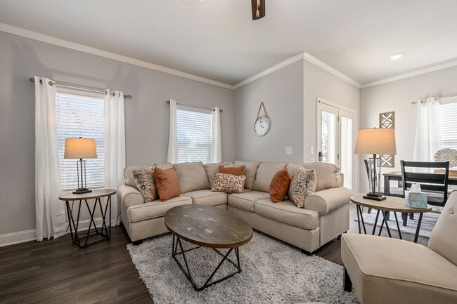 Building Photo - 2059 Pinnacle Walk Unit SI ID1234820P
