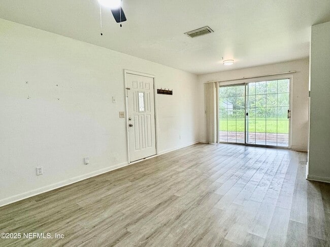 Photo - 10857 Dulawan Dr