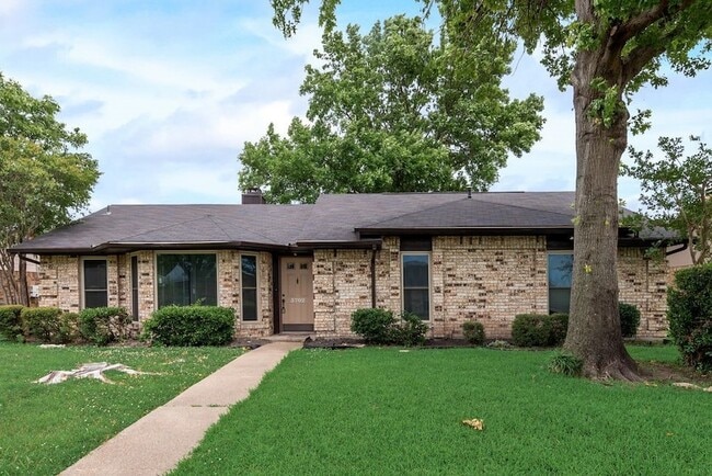 Building Photo - 3702 Lofland Ln