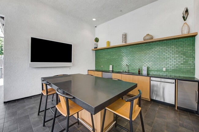 Photo - Solamonte Apartments