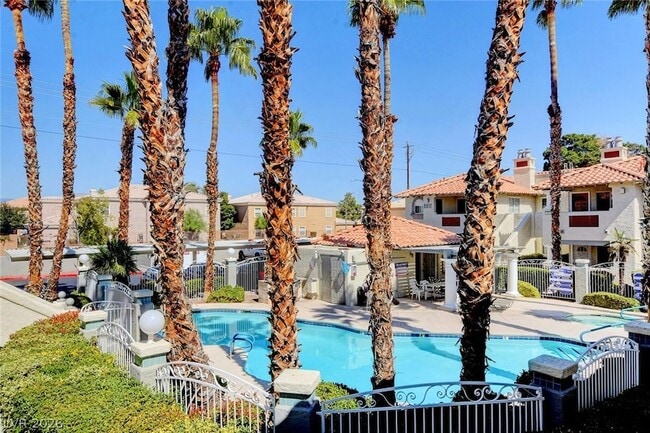 Photo - 6812 W Elm Creek Dr Unit 102
