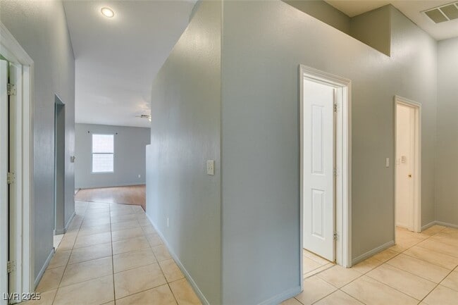 Photo - 7782 Top Hat Ave