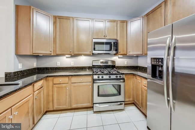Photo - 8045 Newell St Unit 108