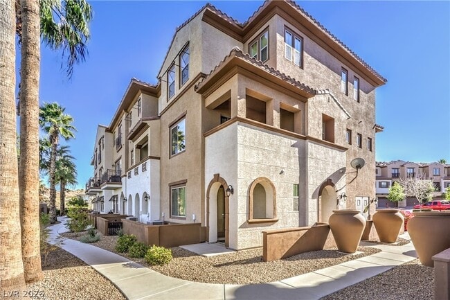 Building Photo - 1073 Via Prato Ln