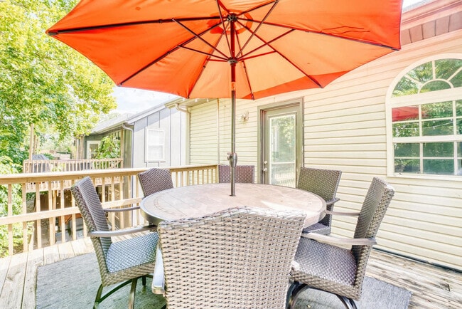 Photo - 1517 NW Bell Royal Ct Unit ID1297037P