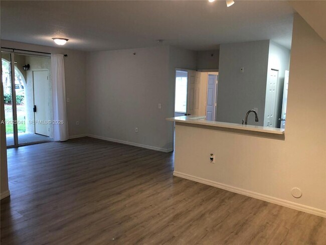 Photo - 2544 Centergate Dr Unit 108