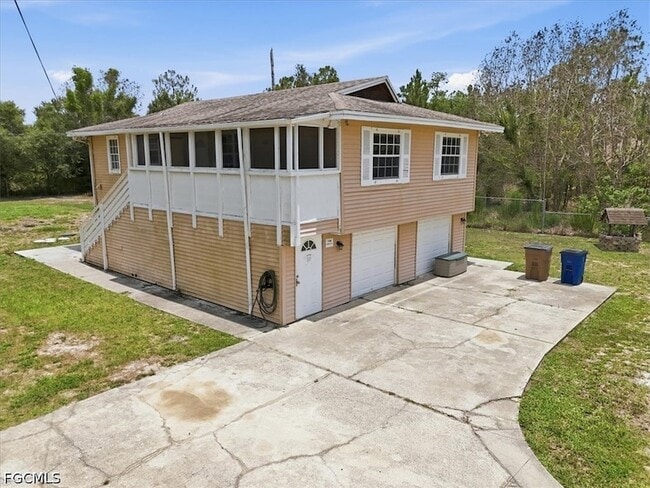 Building Photo - 1108 Truman Ave
