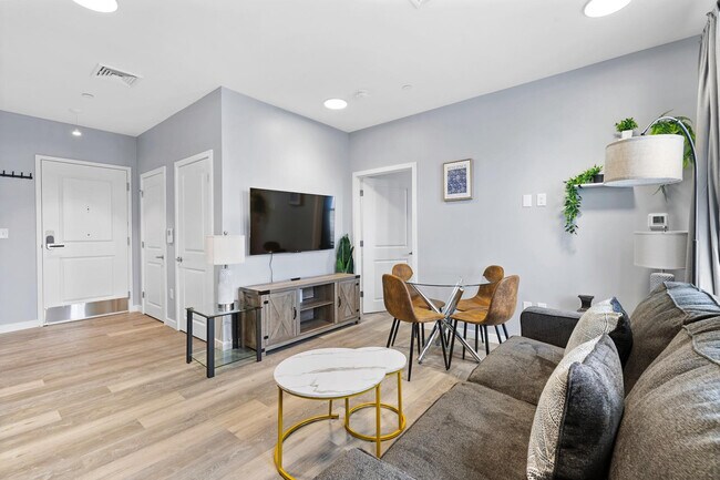 Photo - 95 Broadway-SI ID1240368P Unit SI ID1240368P