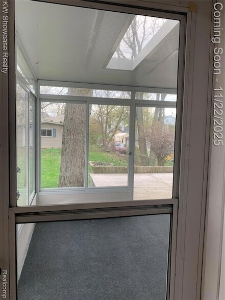 Photo - 462 Algene St