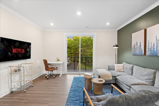 Photo - 2005 Clarksdale Dr Unit ID1284688P