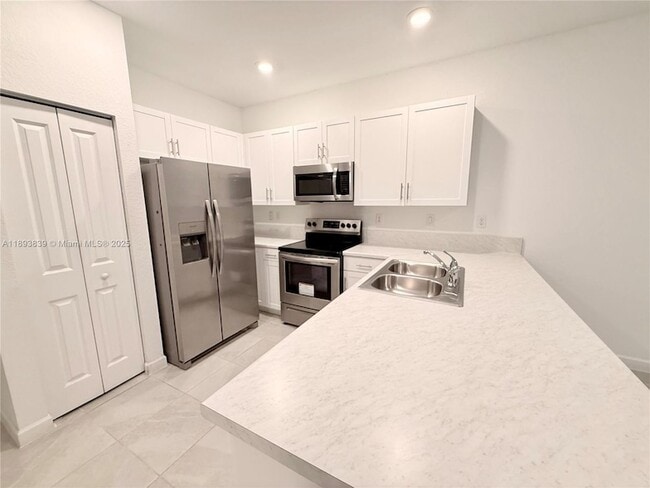 Photo - 2620 SE 11th Ct