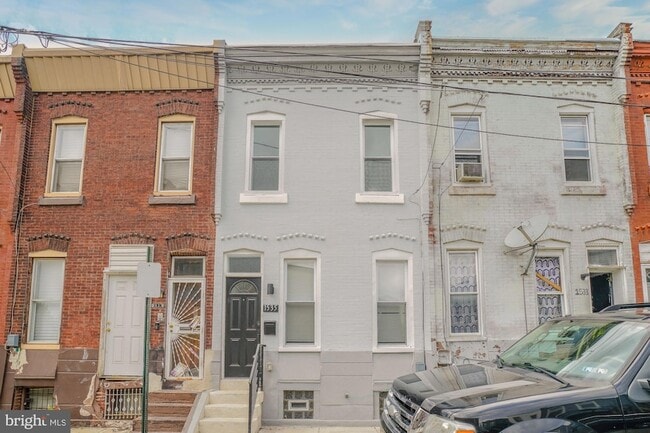 Photo - 1535 W Seltzer St