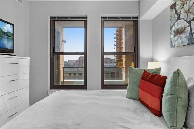 Photo - 520 12th St S Unit ID1343881P