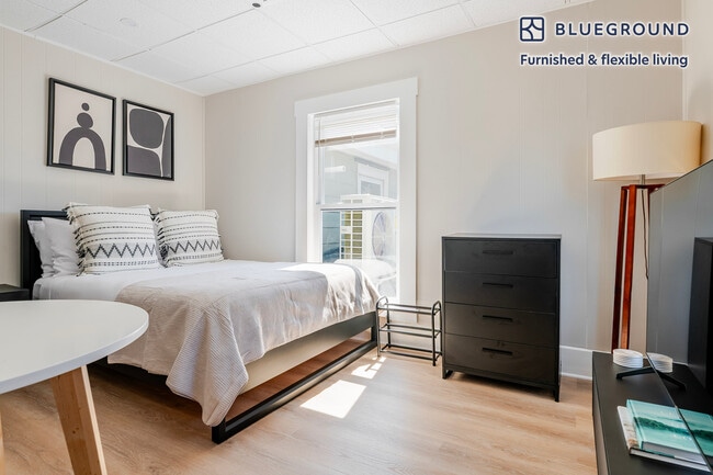 Building Photo - 142 Dorchester St Unit FL2-ID1242