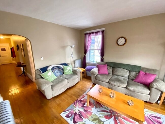 Building Photo - 15 Parkman St Unit 3B