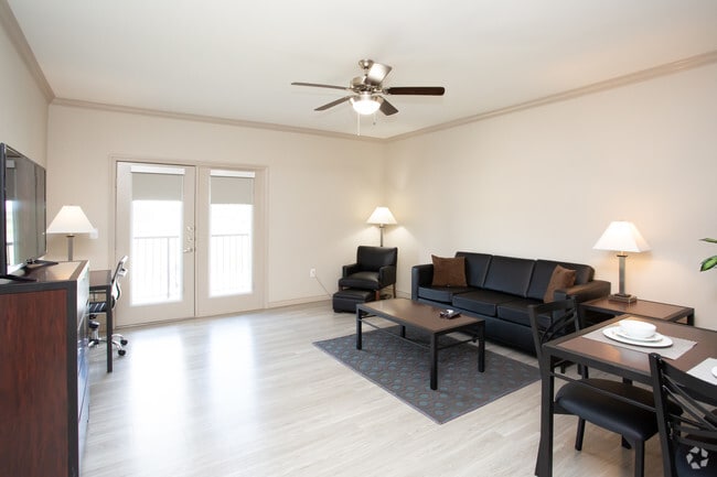 Travis - Eagle Heights Pleasanton