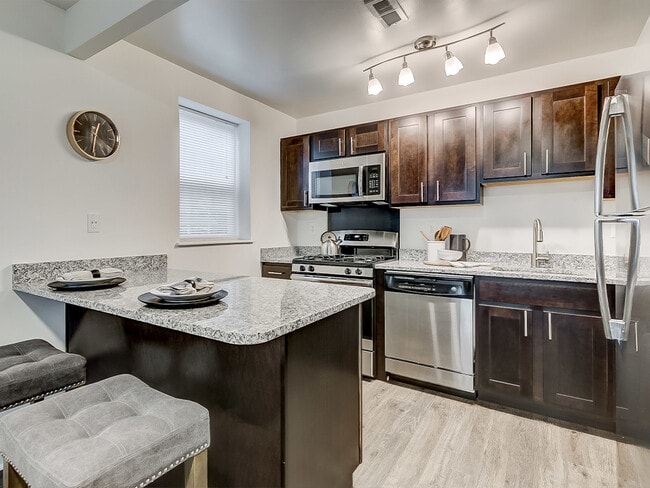 Photo - Kenilworth at Perring Park Apartments