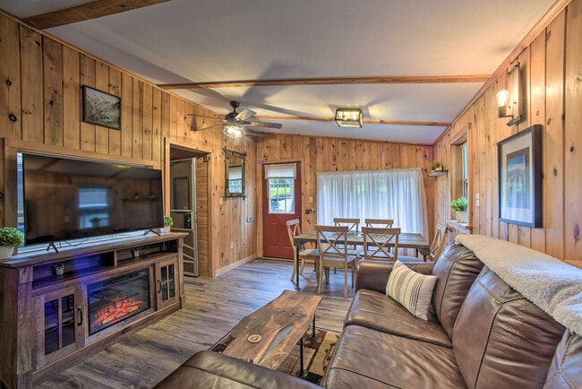 Building Photo - 783 Woodstock Rd Unit SI FL1-ID1545807P