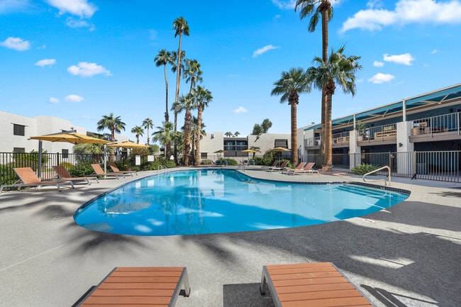 Photo - The Glen at Old Town