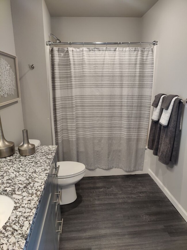 Photo - Silverleaf Apartments: Where Luxury Meets Comfort